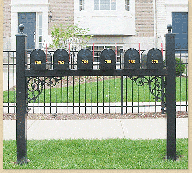 Mailboxes, source http://www.uspostmailbox.com/photo_franklin.gif